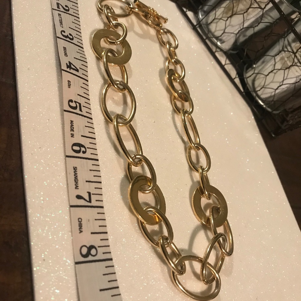 RALPH LAUREN women necklace. Gold tone.